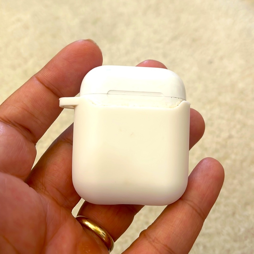 Apple first generation AirPods
